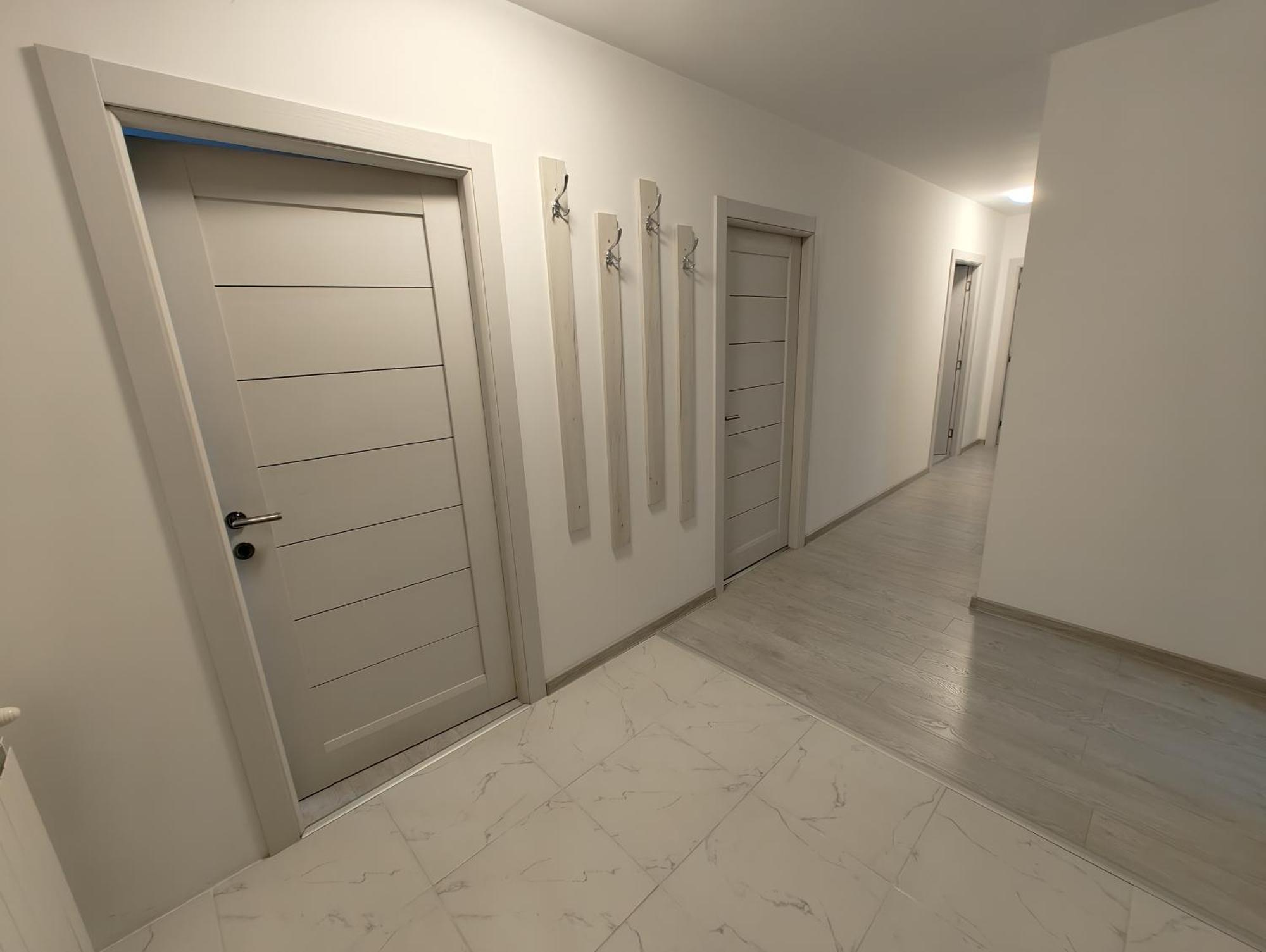 Privatna Soba Dusan Surčin Buitenkant foto